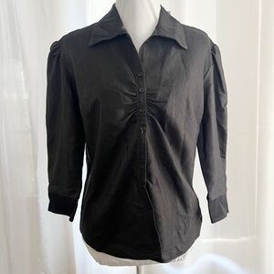Button down Blouse Size Medium New with tags